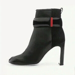 🔥Rag & Bone x Star Wars Ellis
Force Boots Limited Edt
Black Leather Booties Sz 9